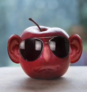 appel met zonnebril